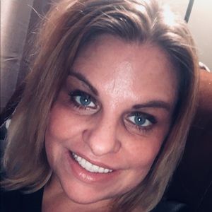 Meet your Posher, Tina